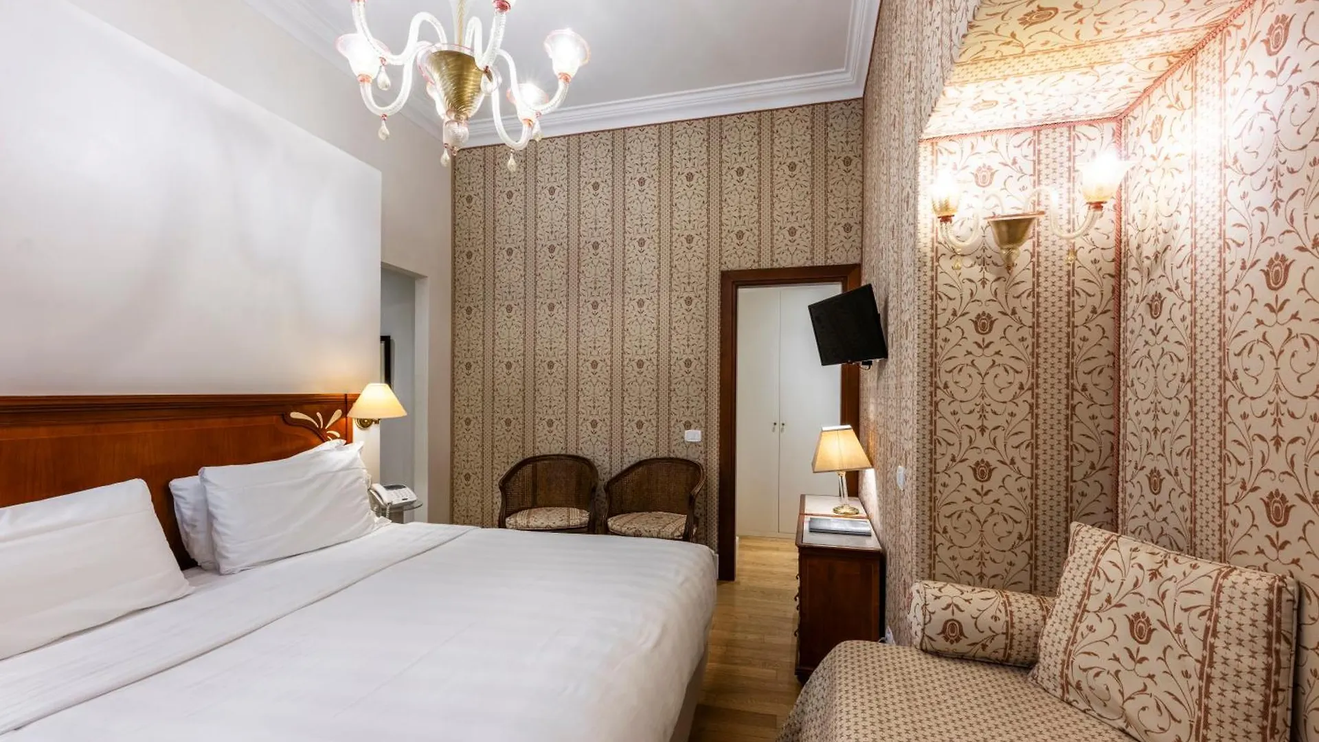 Hotel Casa Verardo Residenza D'Epoca Venice 3*,  Italy